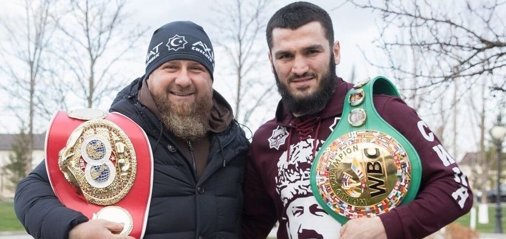 Scandal of the day. The undefeated WBC, WBO and IBF champion disrupted the fight for the absolute title and may lose his belt