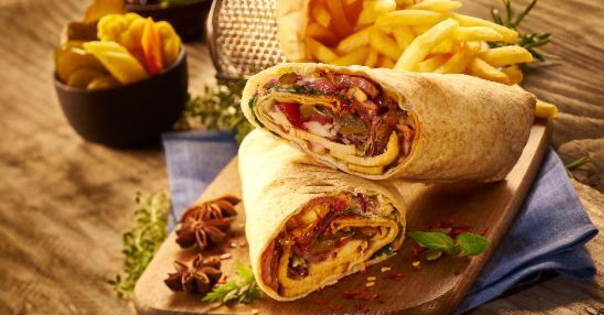 Lazy pita tubes: you need five ingredients only