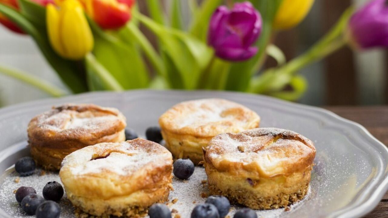 Diet mini cheesecake in 10 minutes: no baking required