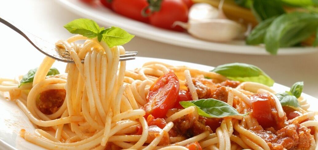 The famous 'Marinara' tomato sauce: for pasta, pizza and meat
