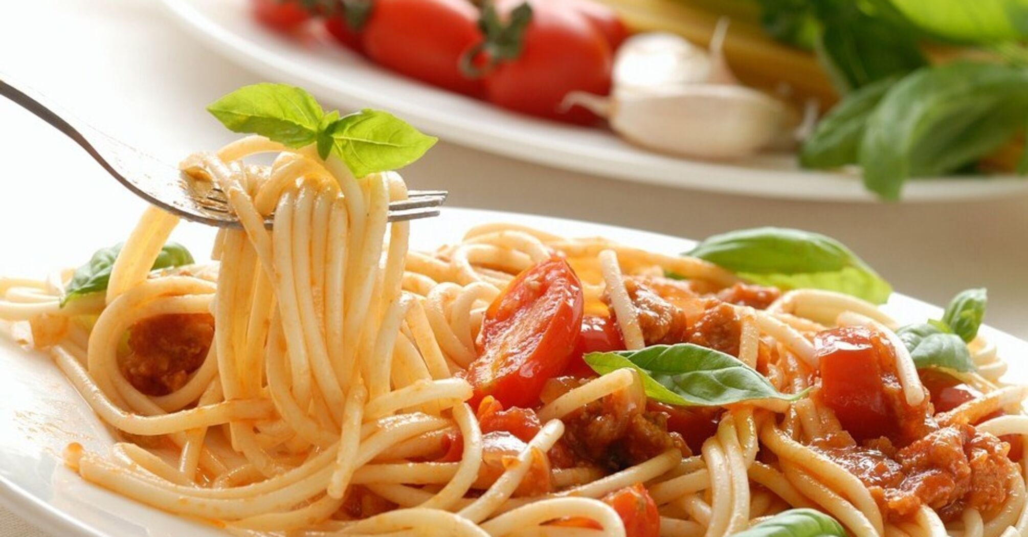 The famous "Marinara" tomato sauce: for pasta, pizza and meat