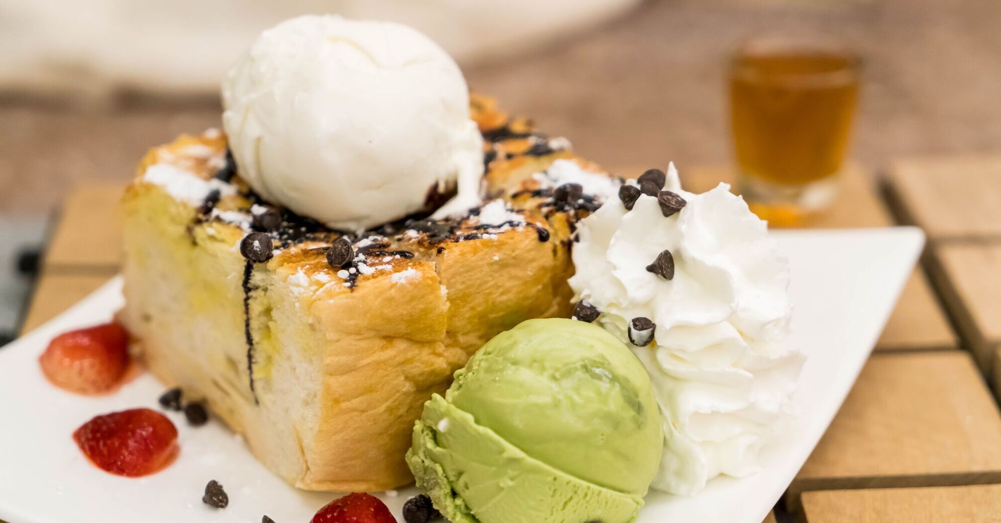 French toast: what to make from leftover Easter cake