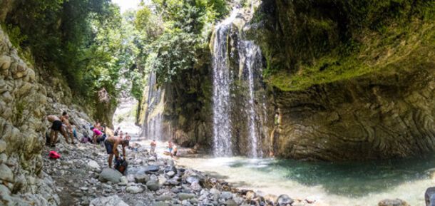 Корабль-призрак и 2000-летний компьютер: топ-4 необычных места, которые стоит посетить в Греции