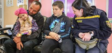 Ponad 2500 osób zostało ewakuowanych z obwodu charkowskiego. Zdjęcia i filmy