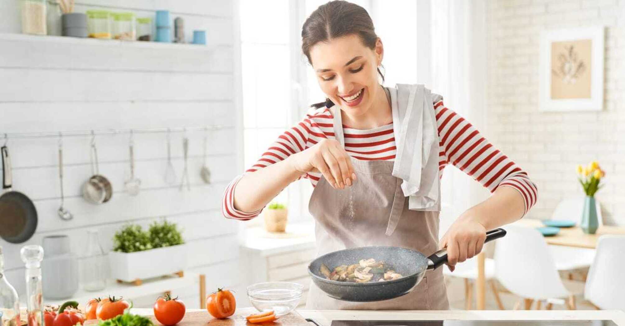 With these culinary tricks you will significantly save time on cooking: top 7 simple life hacks