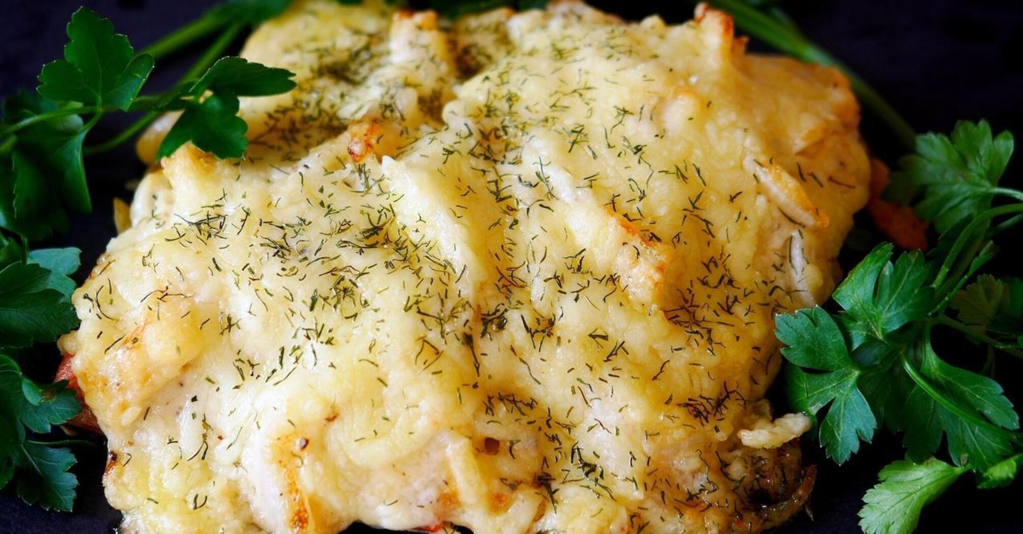 Delicious baked fish with cheese: be sure to prepare this dish for lunch