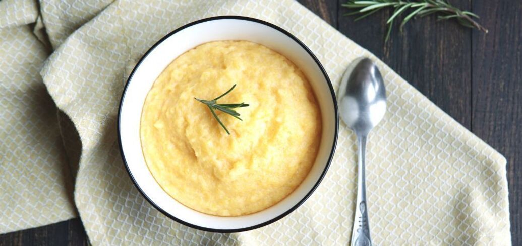 Мамалига з бринзою по-одеськи: простий рецепт