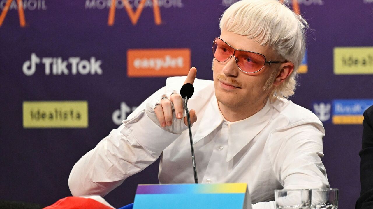 The Netherlands supported Joost Klein, who was disqualified from the Eurovision Song Contest: Europa was played in churches and the contest was criticized on TV. Video