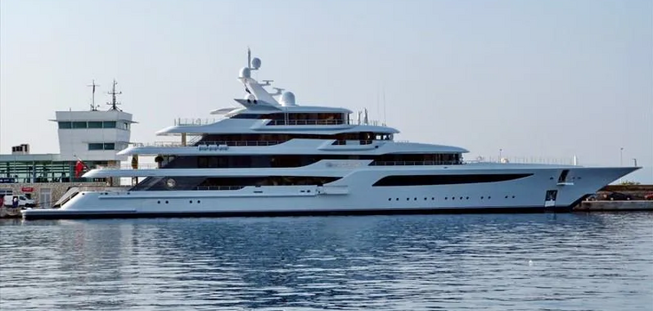 Problems arose with the sale of Medvedchuk's yacht