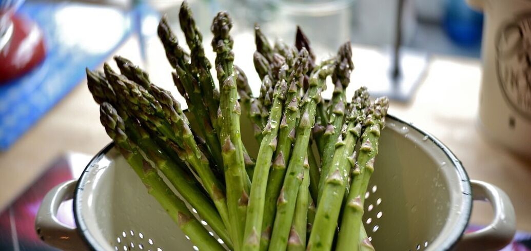 How to cook asparagus properly to make it soft: we share an easy way