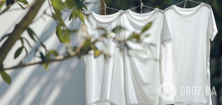 How to remove deodorant stains on T-shirts and tops: methods for colored and white clothes