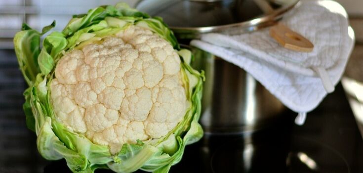 How to cook cauliflower deliciously in 15 minutes: crispy and odorless