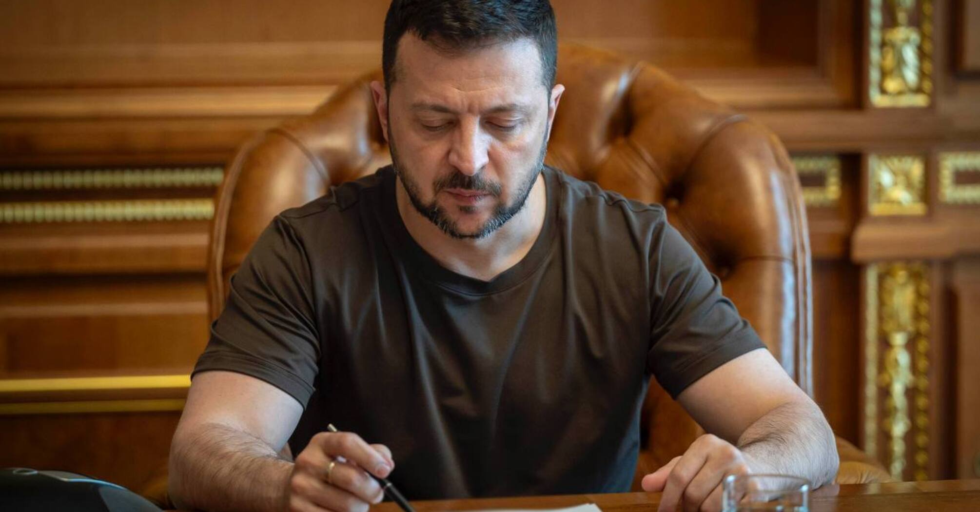 O obronie powietrznej i pilnej potrzebie porozumienia ws. bezpieczeństwa: Zełenski odbył rozmowy z Tuskiem