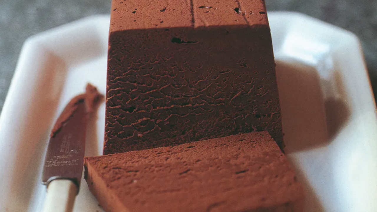 No dough, eggs, sugar or baking: the most delicious chocolate dessert in 10 minutes