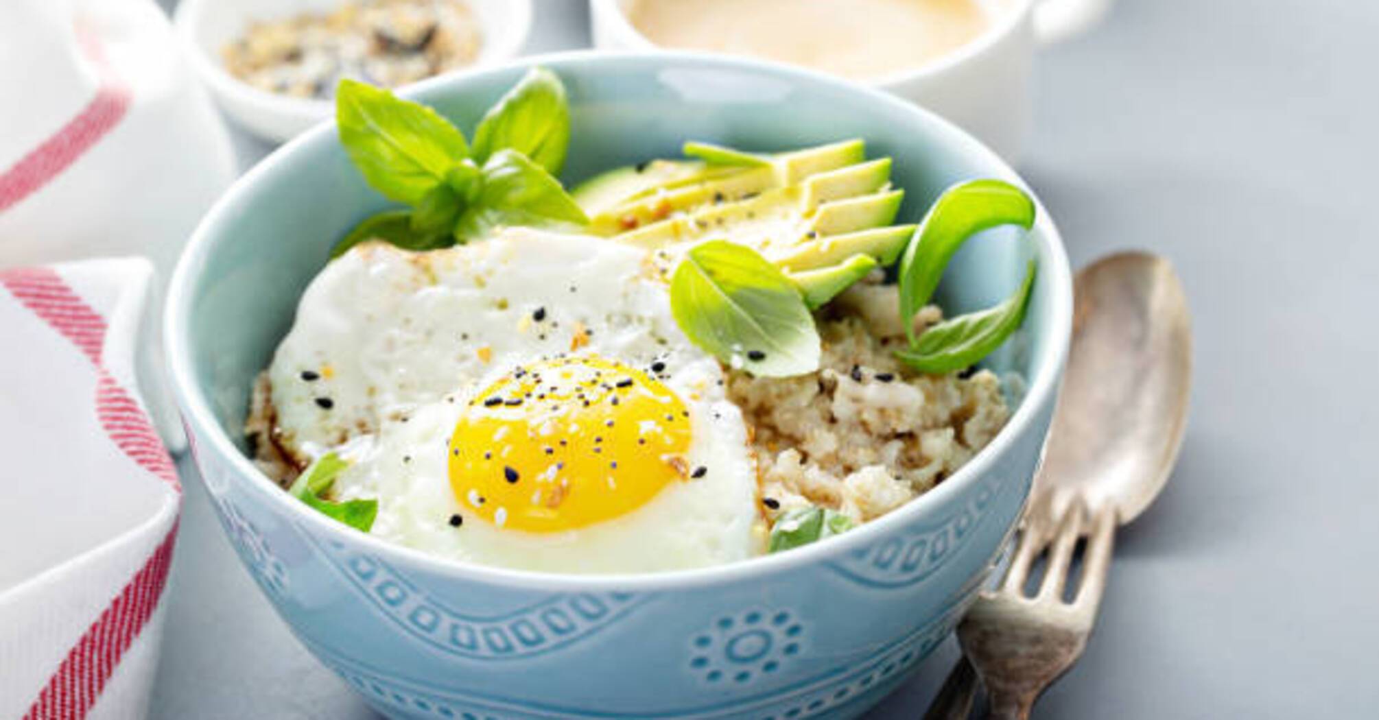 Ready-made oatmeal for breakfast
