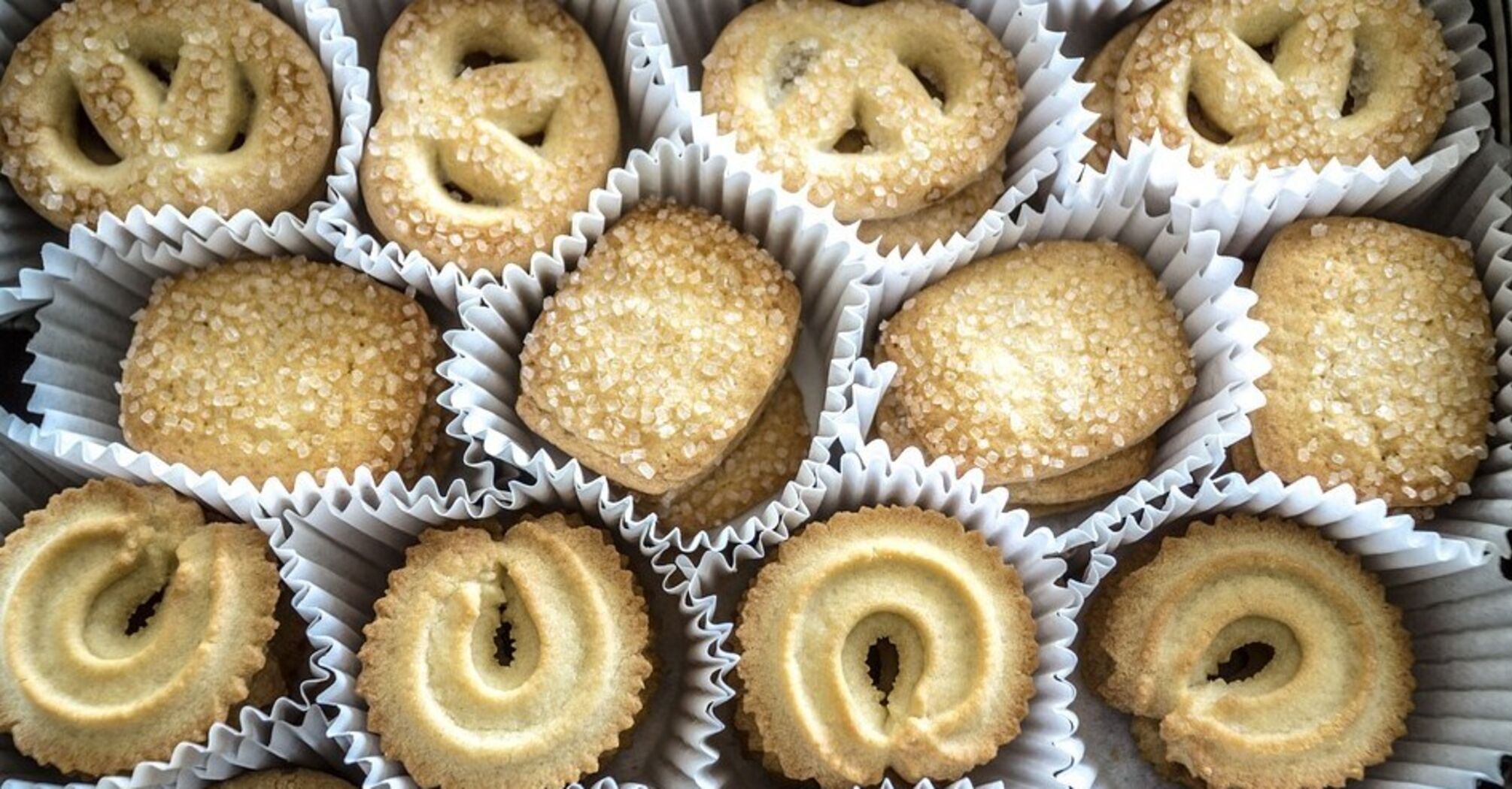 Sugar cookies in 20 minutes: homemade pastries that can be stored for a long time