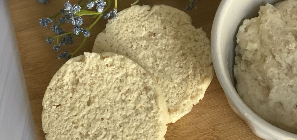 Healthy microwave bread: how to cook