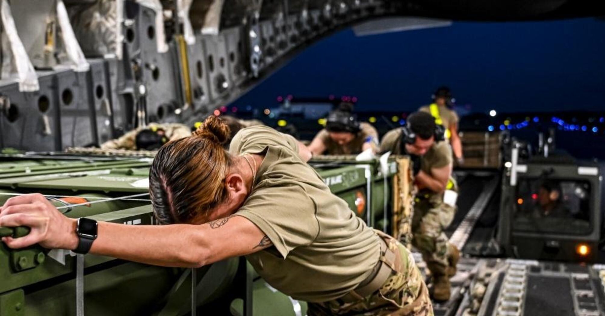 "We are closely monitoring the Russian offensive": US is working on the delivery of weapons to Ukraine around the clock