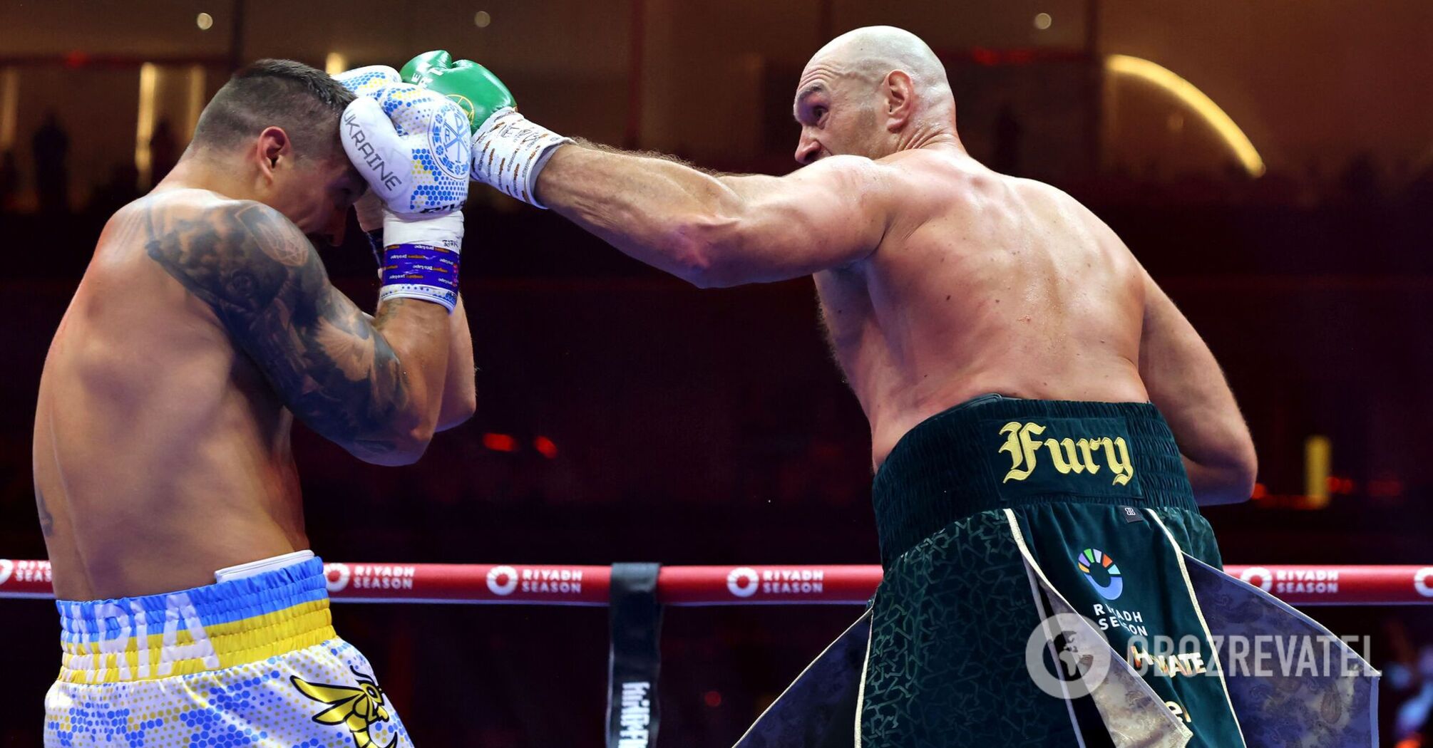 Had to go to a hospital: Usyk shows what his face looks like after 111 missed punches to the head from Fury. Photo