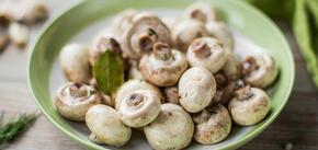 Recipe for pickled mushrooms