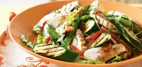What a delicious salad to make with chicken: perfect for lunch