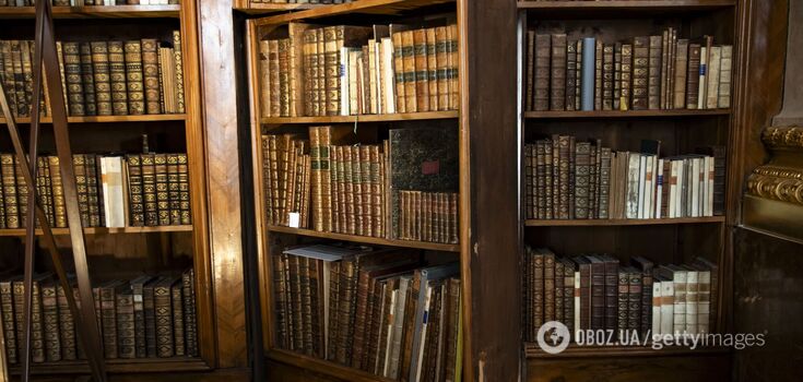 Toxic chemicals found in more than 200 books of the nineteenth century: how to recognize "deadly" editions