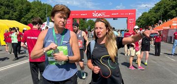Latvian Foreign Minister runs 21 kilometers in the Riga Marathon to raise money for the Armed Forces. Photo