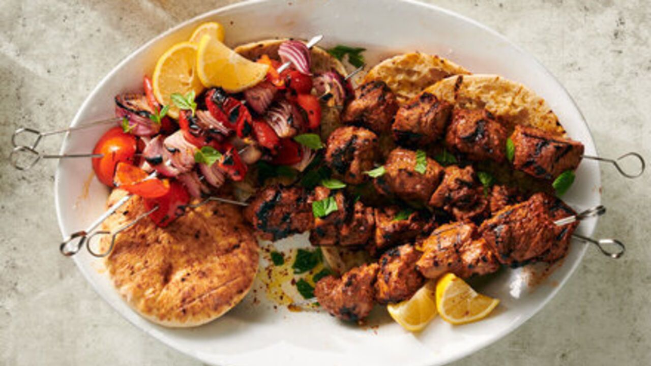 Basic barbecue marinade without mayonnaise, vinegar and mineral water: add one simple ingredient