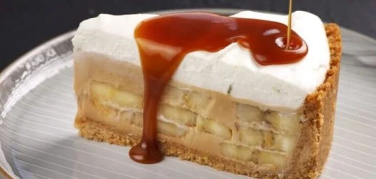 Banoffee pie: how to make a delicate banana cake without baking