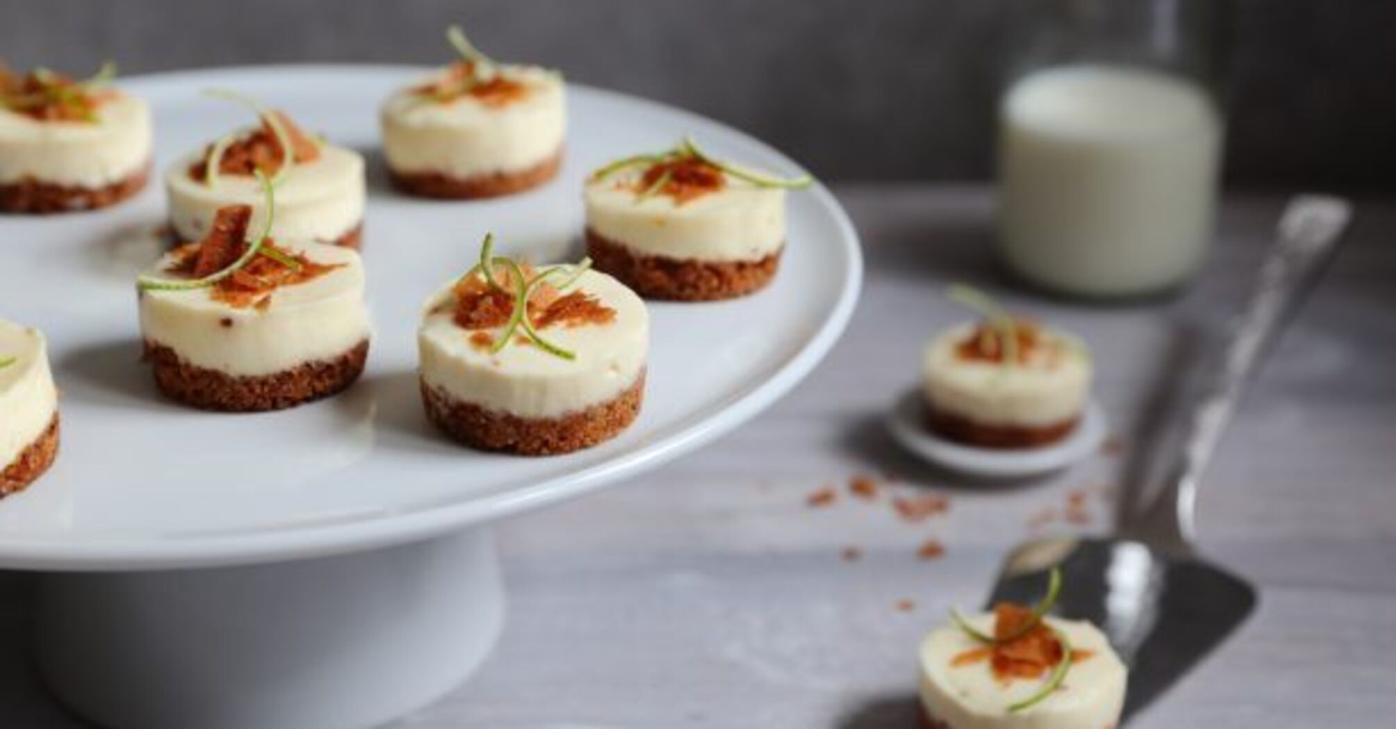 Fluffy mini cheesecakes: what kind of cheese to use