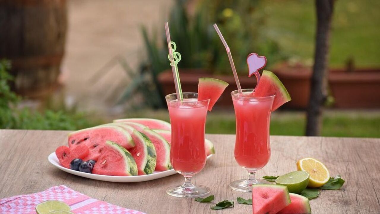 Refreshing watermelon mojito: a recipe for a non-alcoholic summer drink