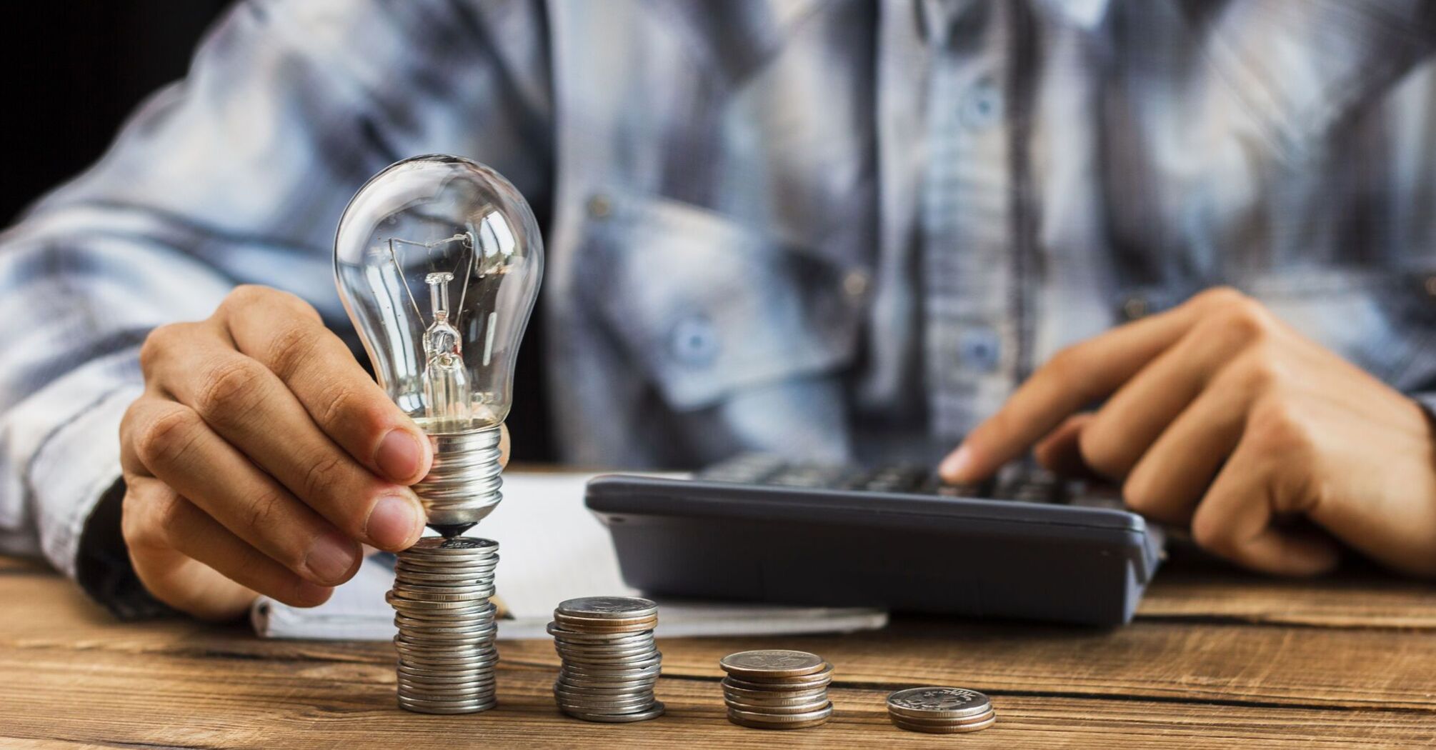 How fakes are spread