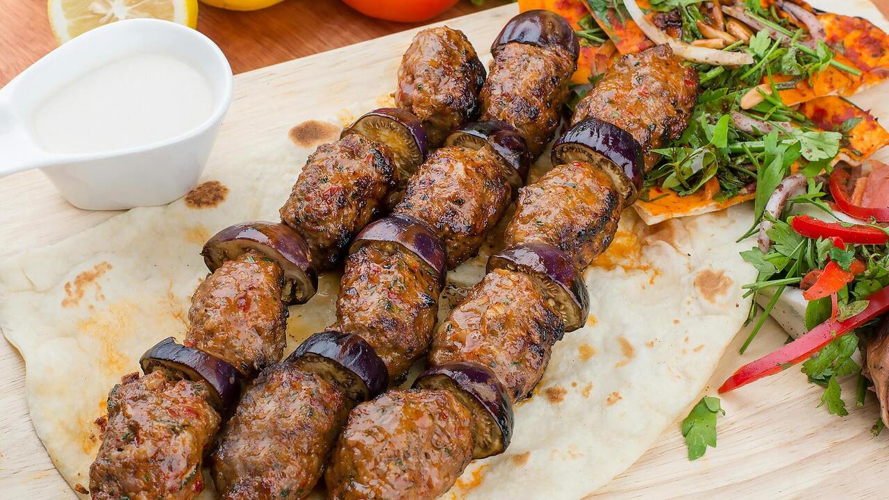 Tastier than cutlets and barbecue: homemade kebab for dinner