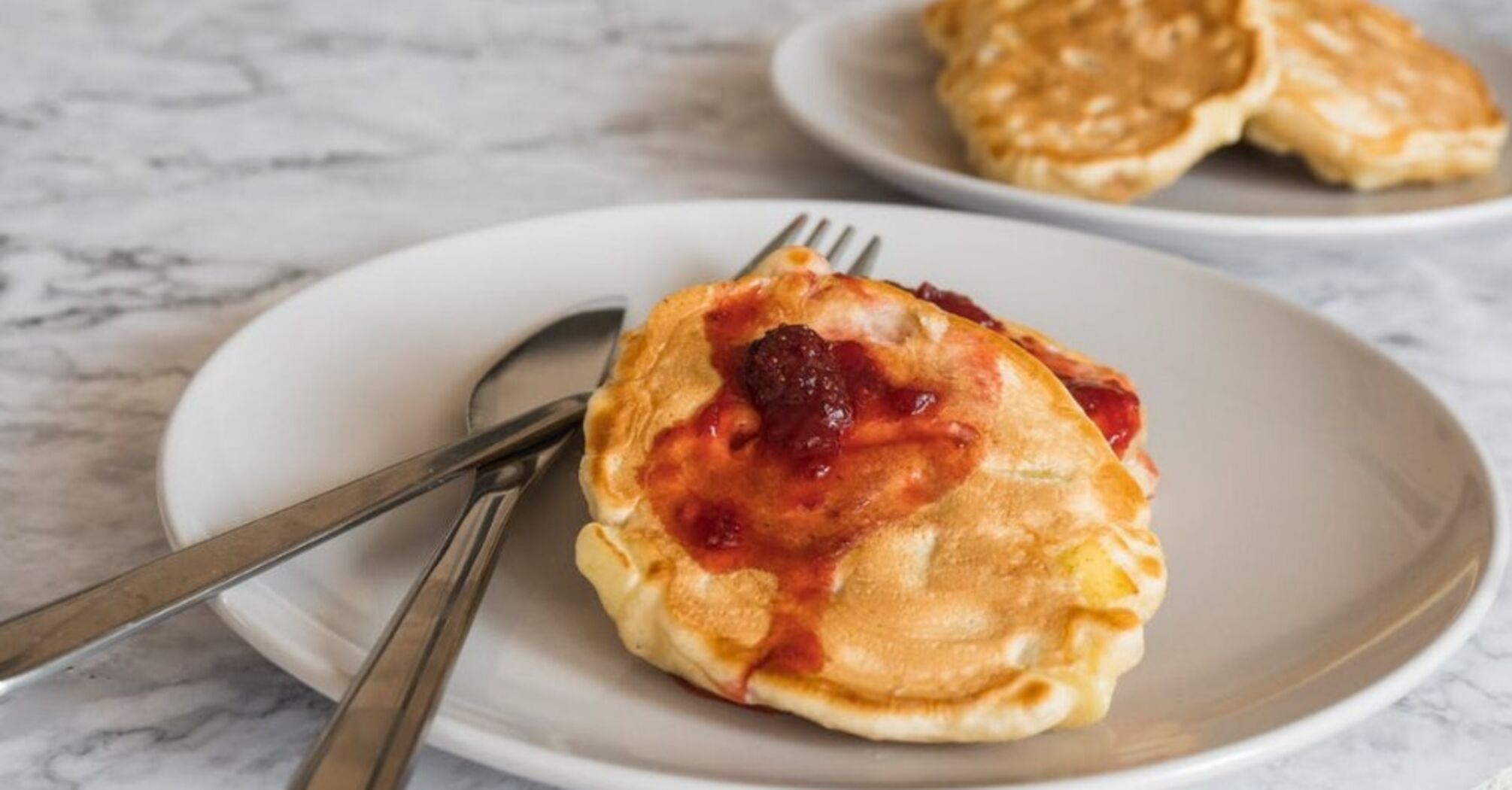 What to use to make fluffy and tall pancakes: the recipe for the most successful dough