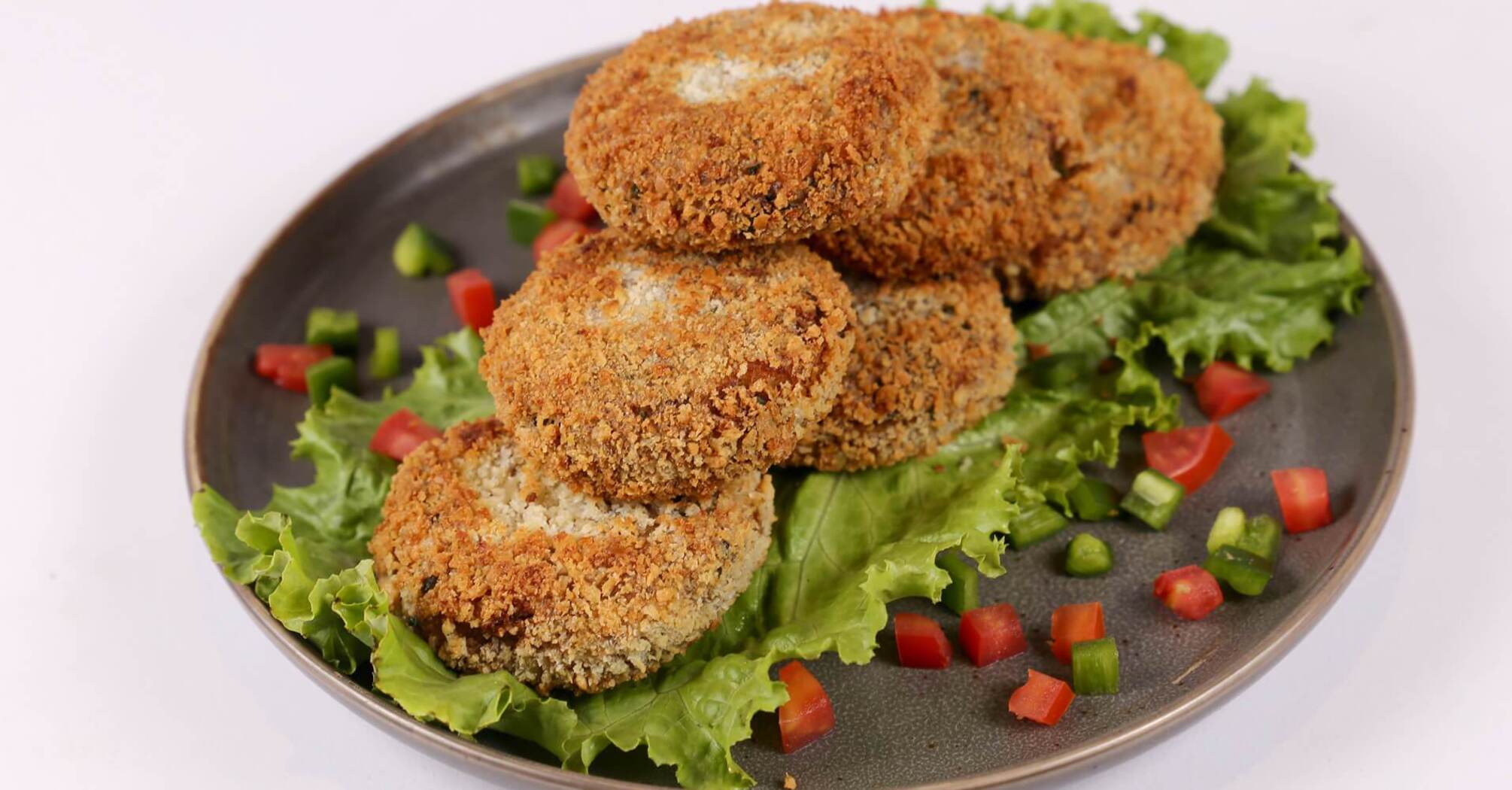 Juicy meatless cutlets: we tell you what to cook from