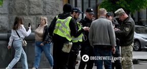 Czy pracownicy centrów handlowych mogą zmuszać mężczyzn do aktualizacji danych osobowych: wyjaśnienie