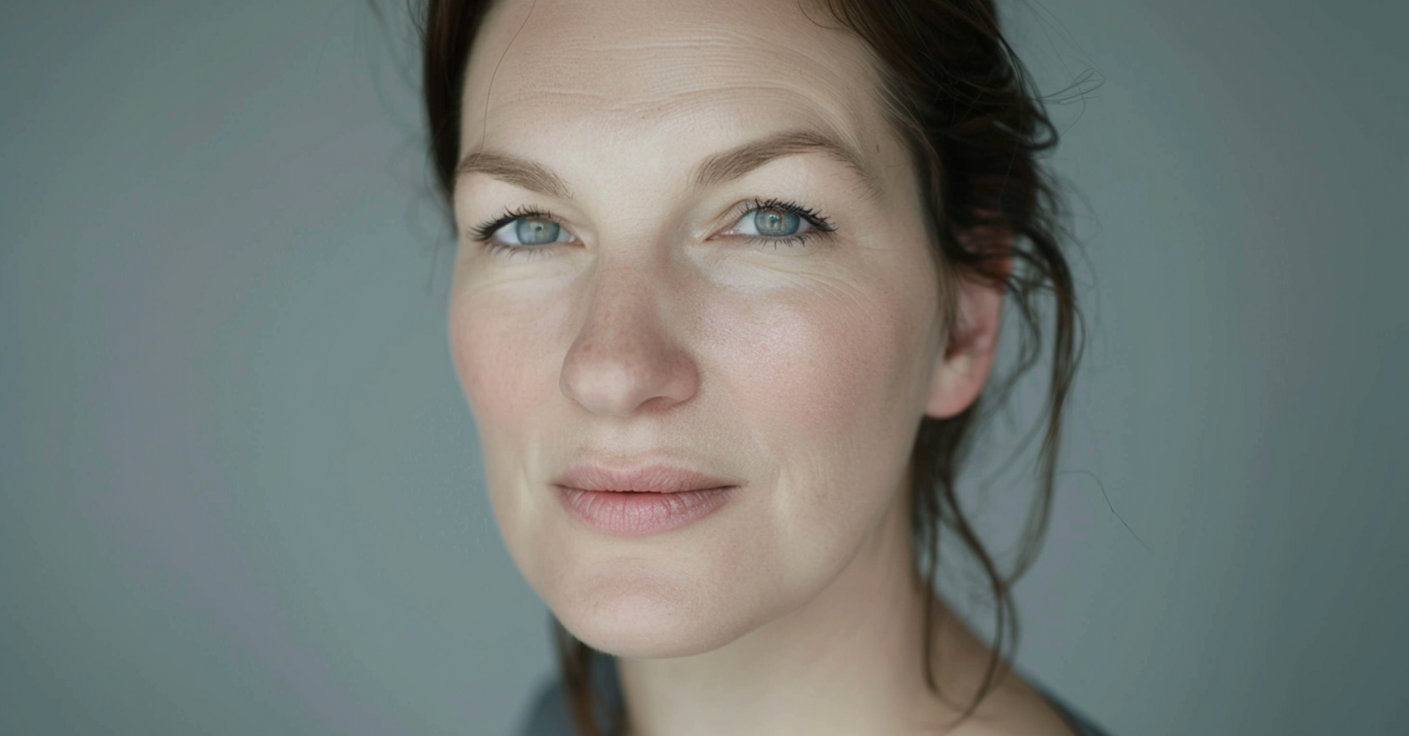 How to look great after 30: three makeup tips