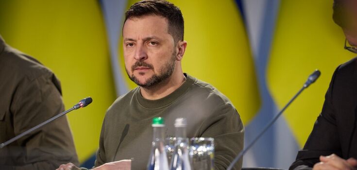 Zelensky to visit France, ask NATO to shoot down Russian missiles - Politico