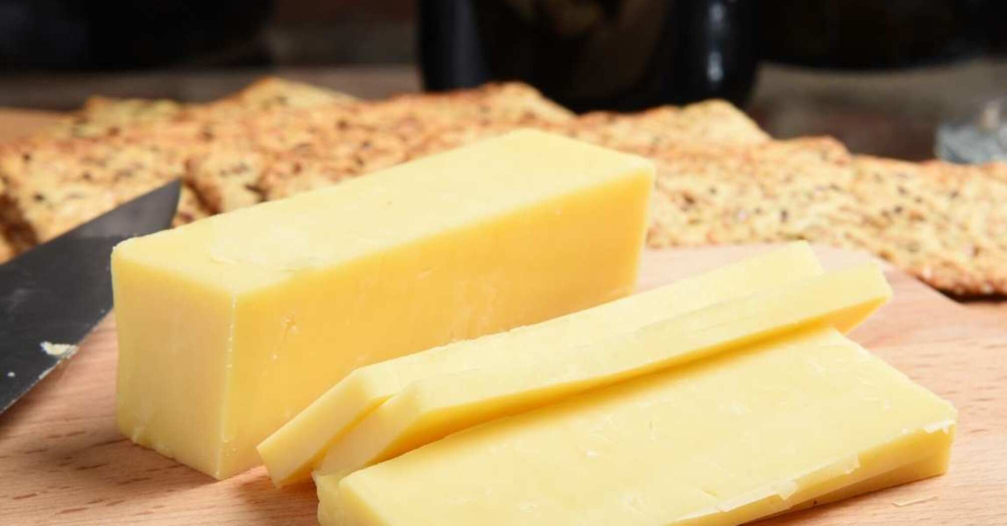 How to make homemade hard cheese: the most budget-friendly technology
