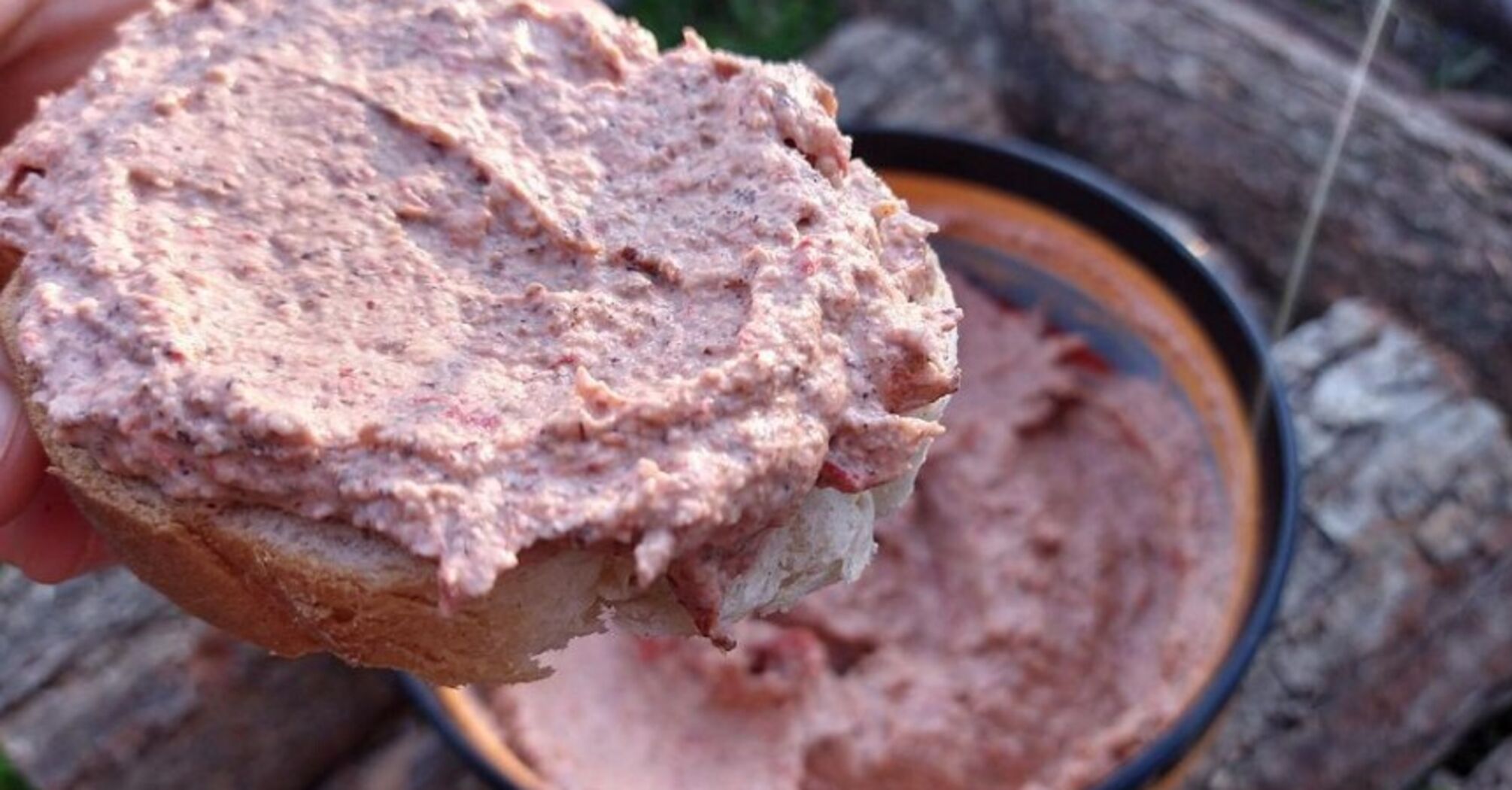 Liver pate that everyone will eat: spicy and not bitter