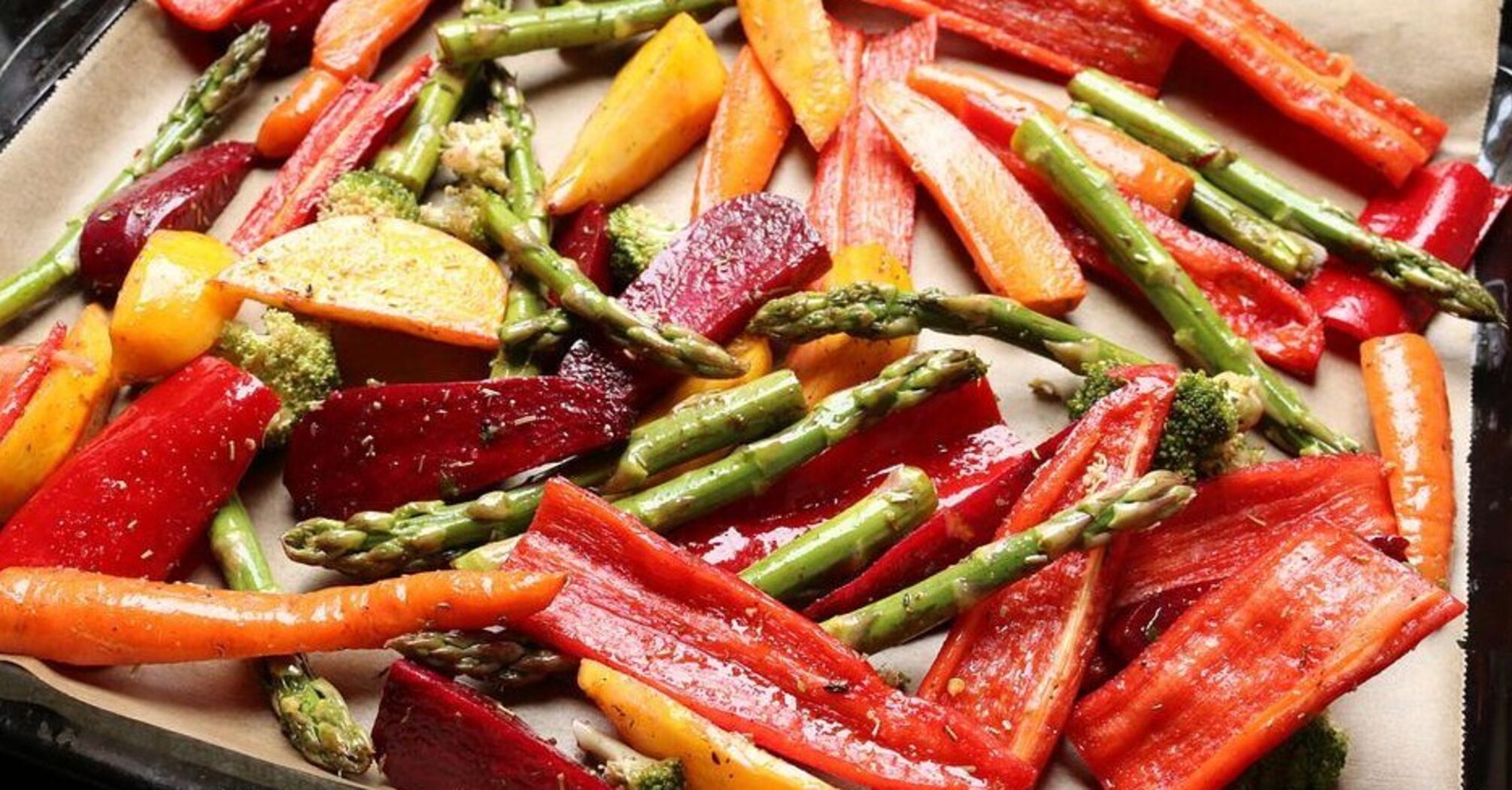 Baked vegetable salad: which ingredient will make the dish special