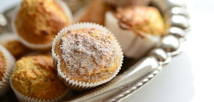 Honey muffins that just melt in your mouth: what to cook with