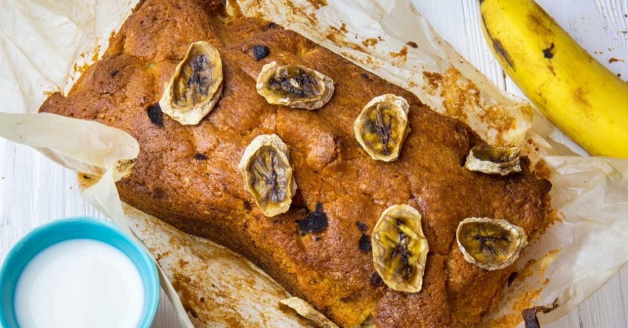 What to make from overripe bananas: a recipe for delicious homemade cakes