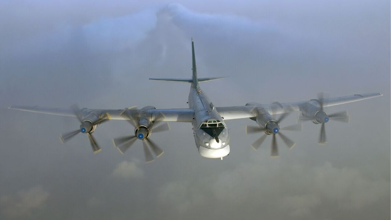 Russia launched cruise and ballistic missiles at Ukraine: air defense worked in a number of regions, but there are also hits. Photo