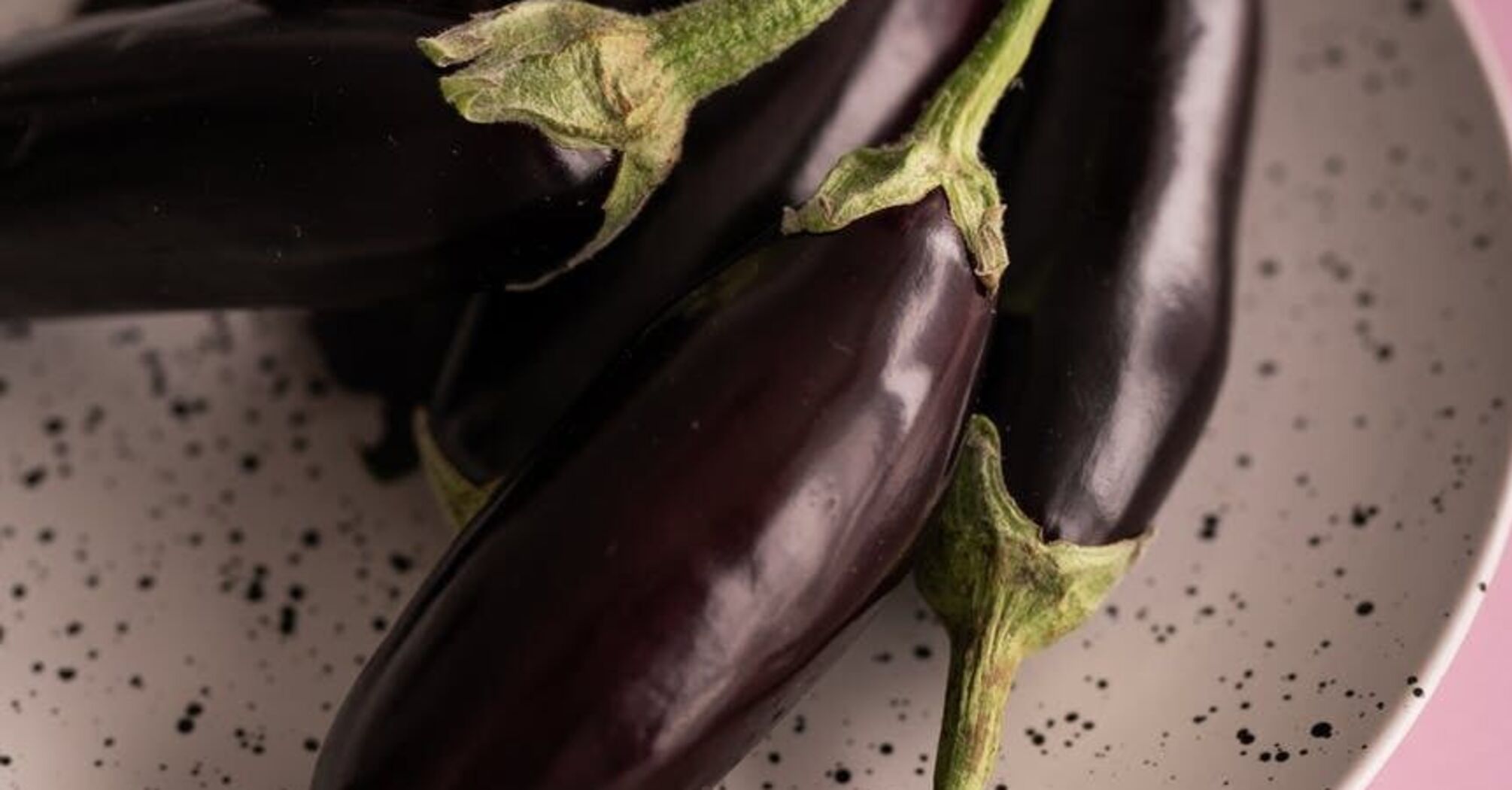 How to cook eggplant with minced meat: a variant of a seasonal dish