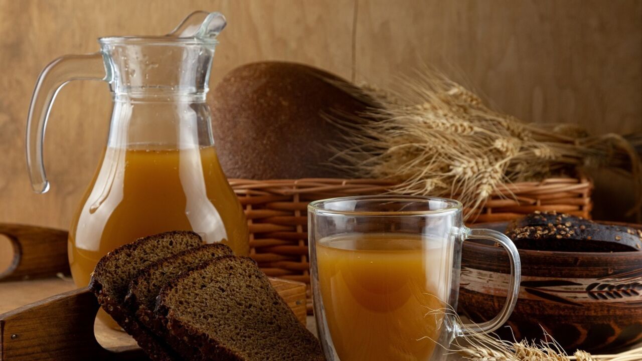 Homemade natural kvass: perfectly quenches thirst in the summer heat