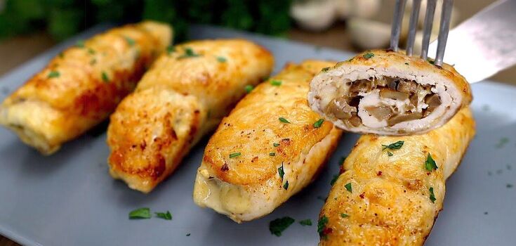 Tastier than chops: how to cook juicy chicken rolls in the oven