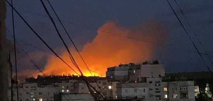Explosions heard in Luhansk as AFU hits the enemy's military aviation training center and airfield. Photo and video