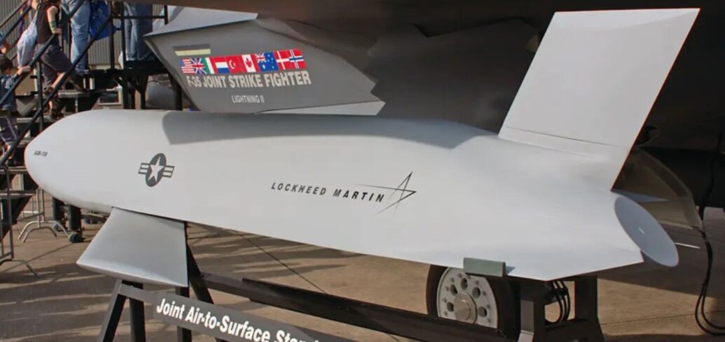 Polska planuje zakup rakiet dalekiego zasięgu dla F-16 od USA