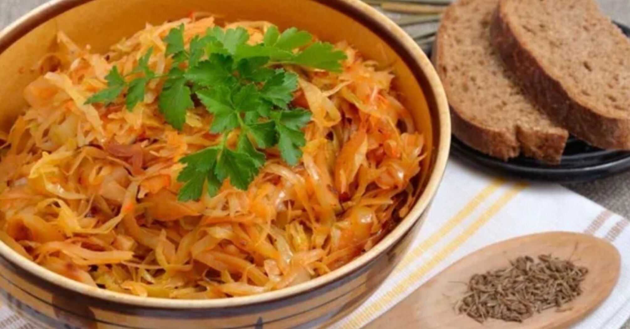 Recipe for stewed cabbage